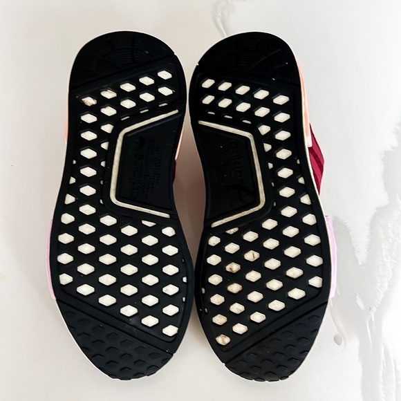 Adidas NMD R1 Sneaker Collegiate Burgundy White B37646 Womens Sz 7.5 - Picture 15 of 16